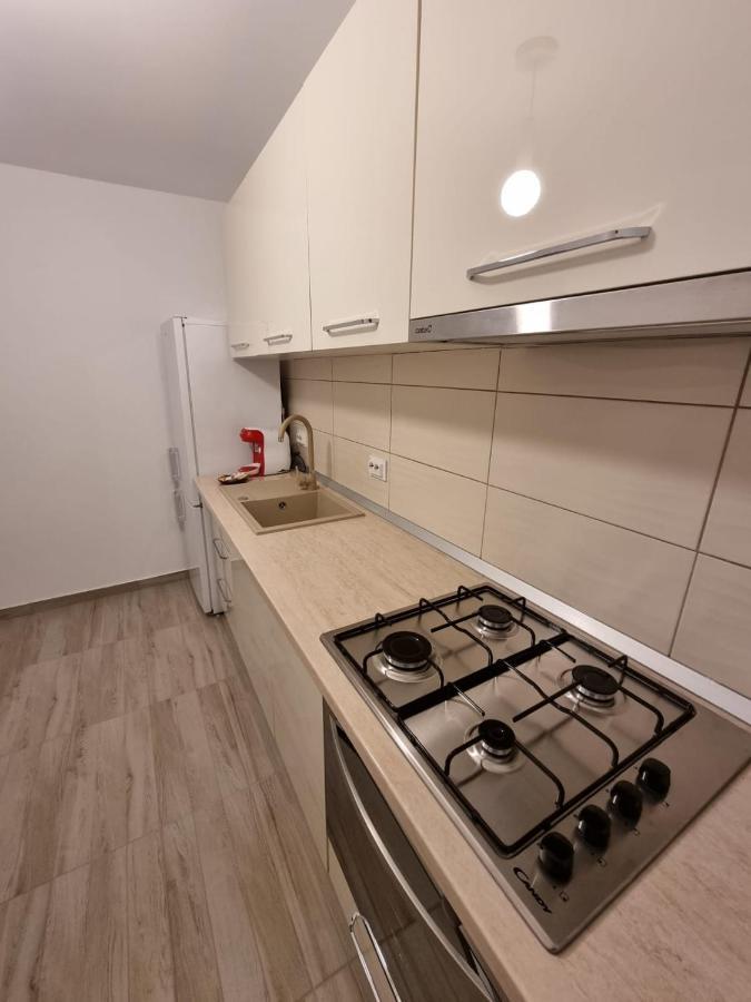 Dreams Escape Apartamento Craiova Exterior foto