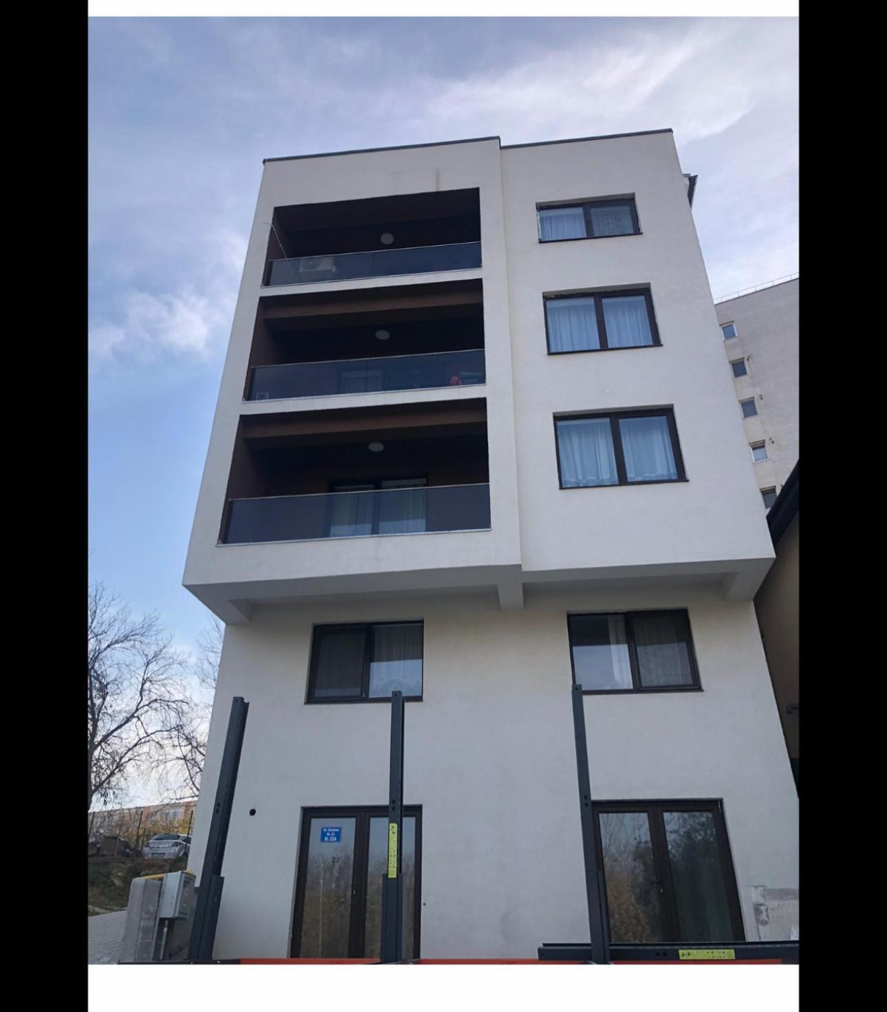 Dreams Escape Apartamento Craiova Exterior foto